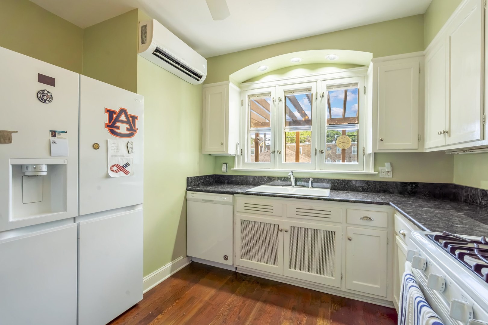 Gallery Image 8