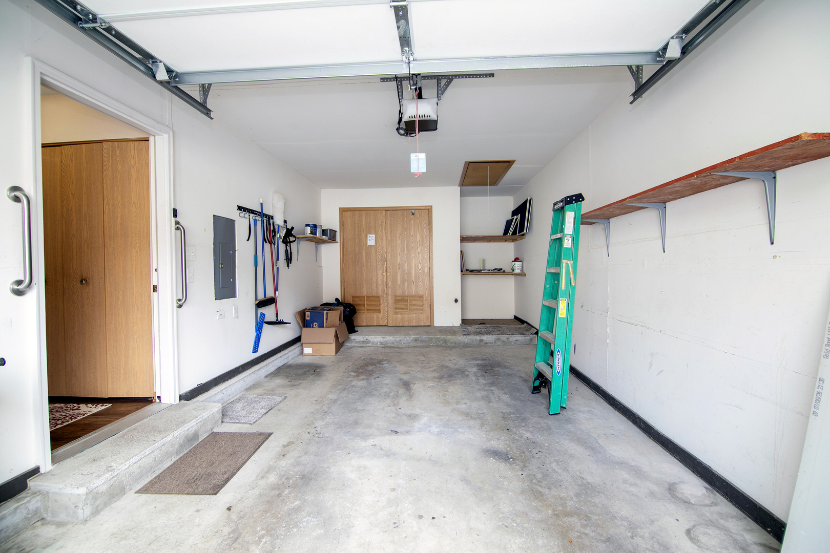 Gallery Image 16