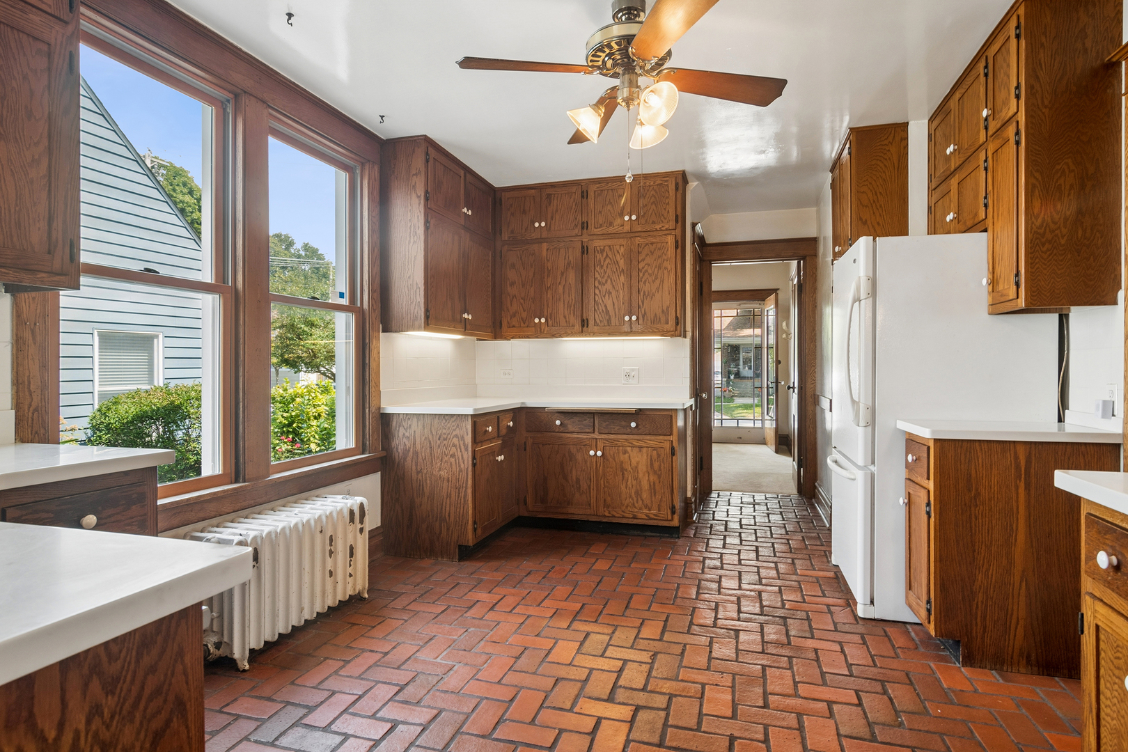 Gallery Image 13