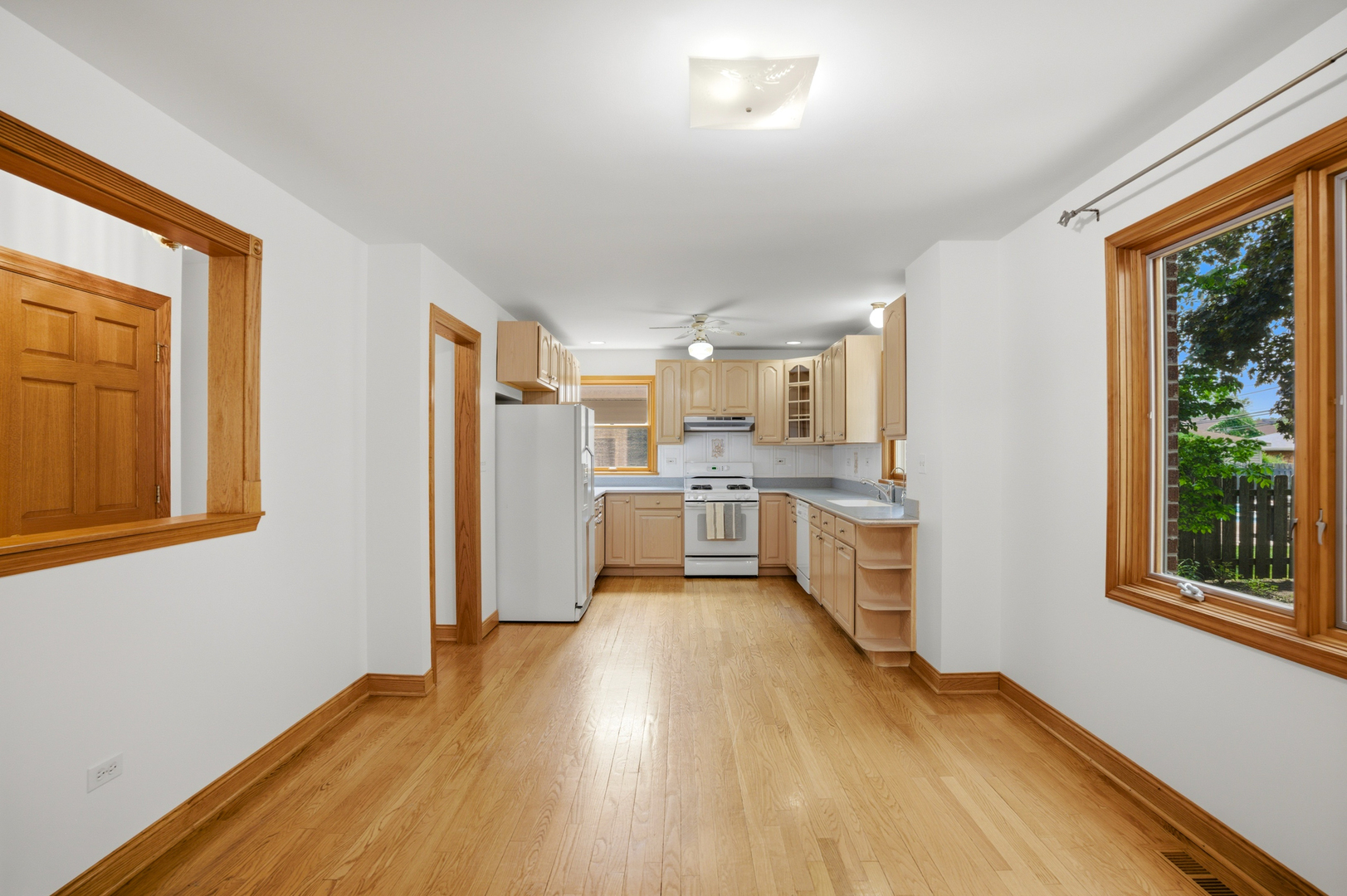 Gallery Image 13