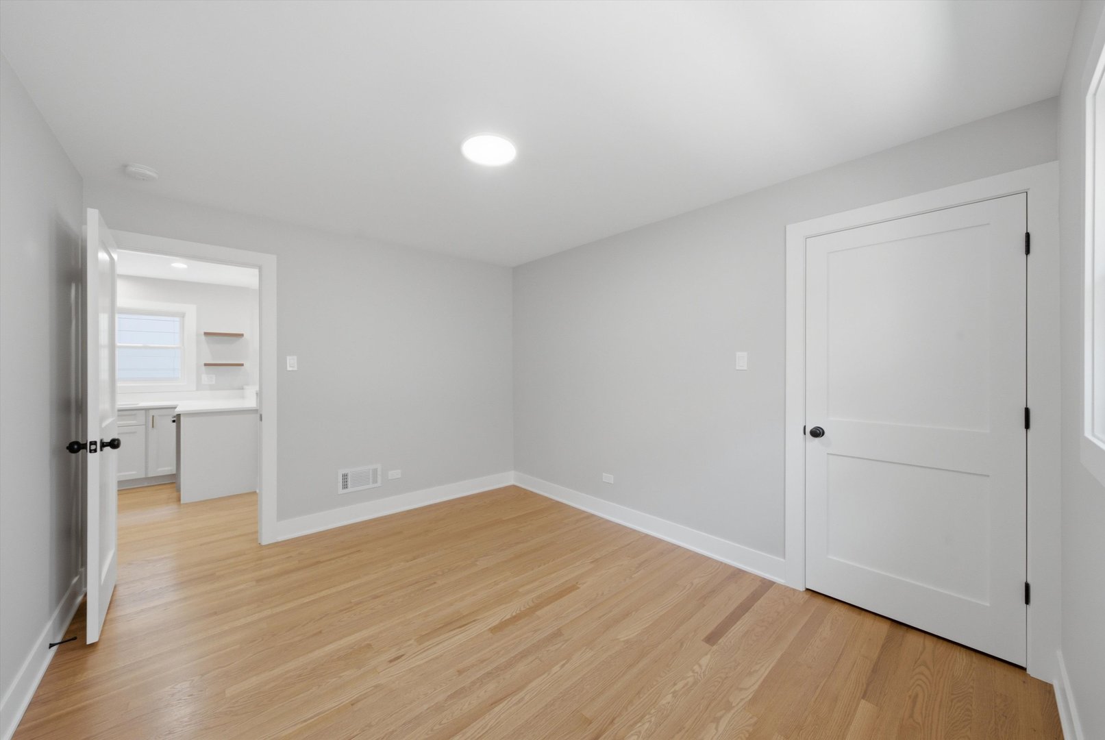 Gallery Image 19