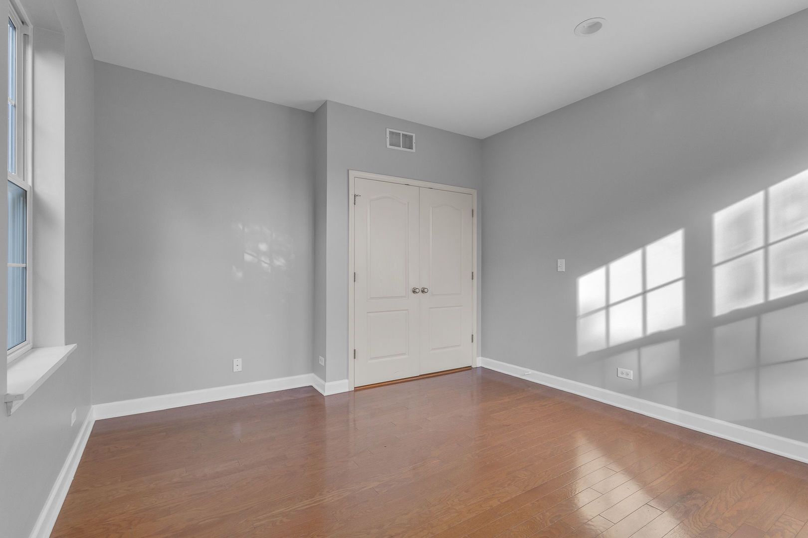 Gallery Image 18