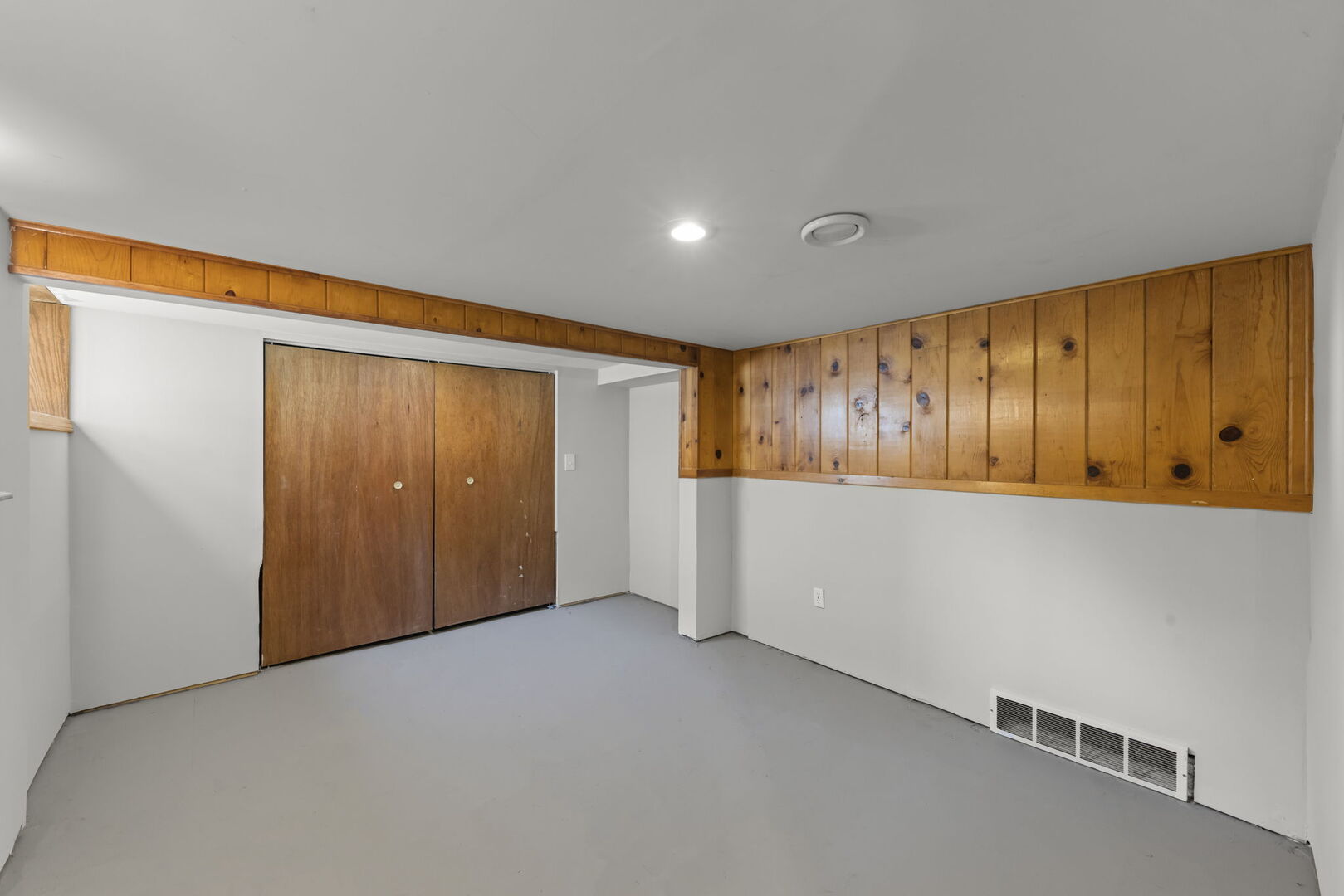 Gallery Image 16