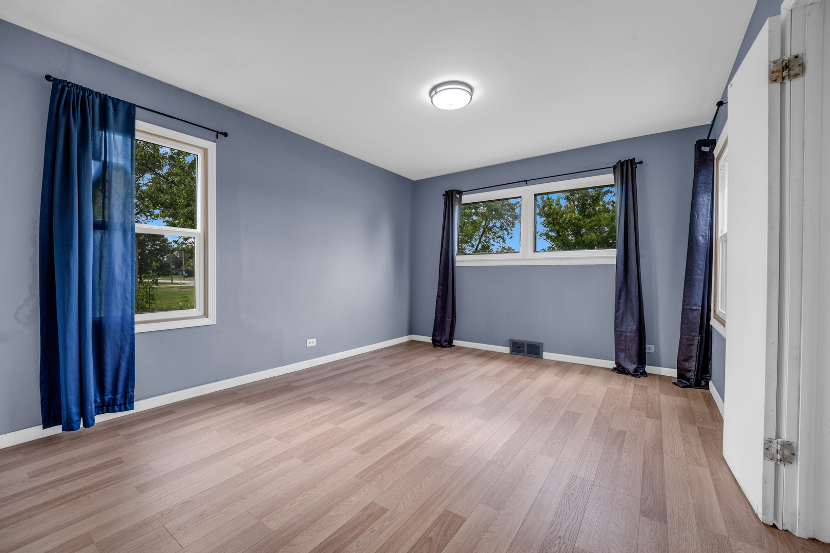 Gallery Image 15