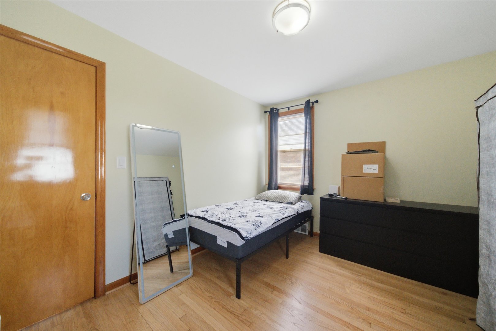 Gallery Image 15