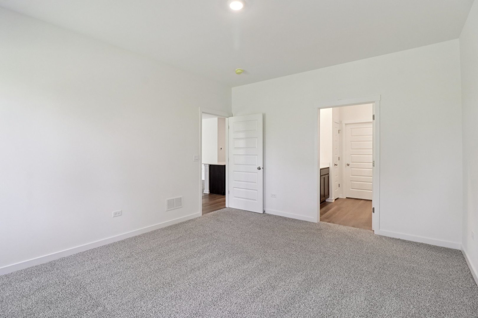 Gallery Image 18