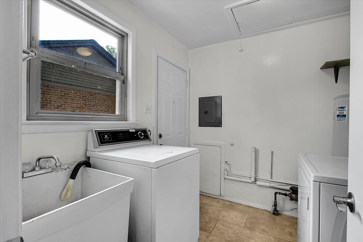 Gallery Image 19