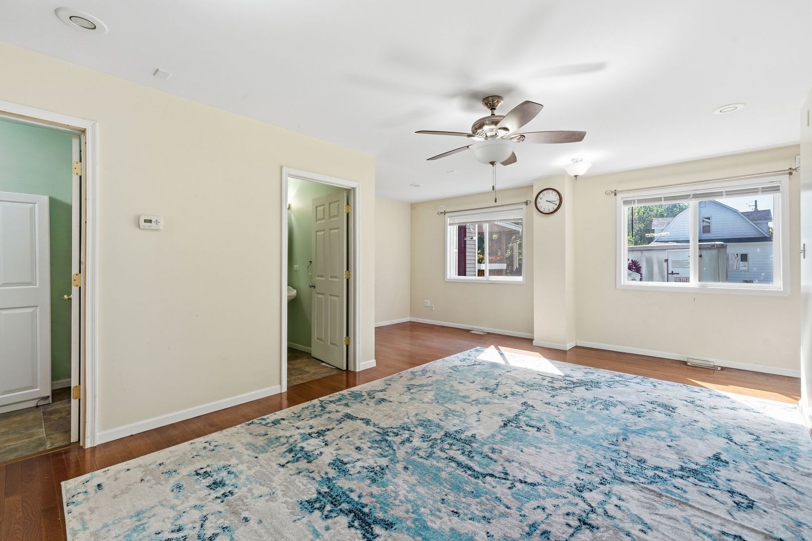 Gallery Image 10